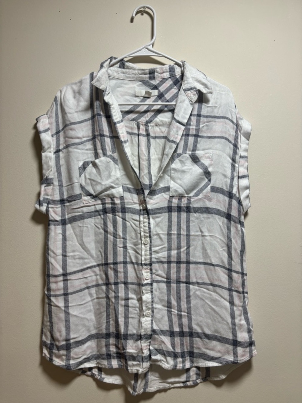 BLL New York Plaid Cap Sleeve Button Down Shirt- size medium